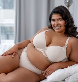 Fit Fully Yours Ella Molded Cup