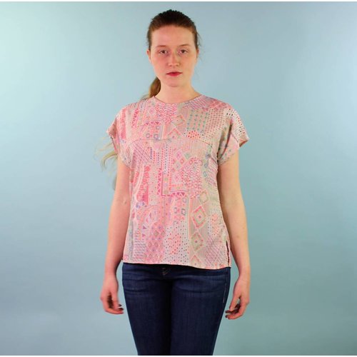 Sarah Bibb Lang Top - Java Sarah Bibb Lang Top - Java