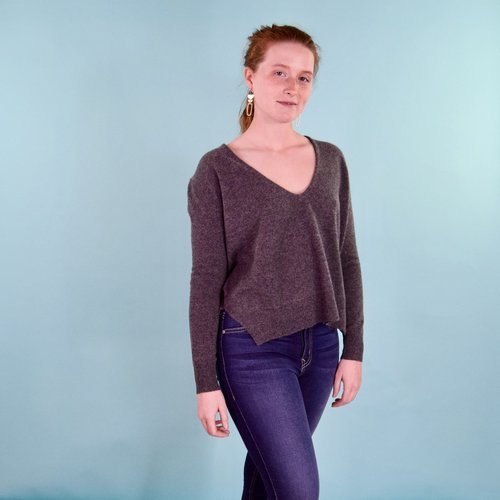 Oats Lapi Cashmere Sweater - Charcoal Oats Lapi Cashmere Sweater - Charcoal