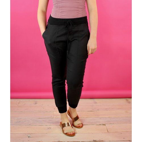 Level 99 Gabi Jogger - Black Level 99 Gabi Jogger - Black