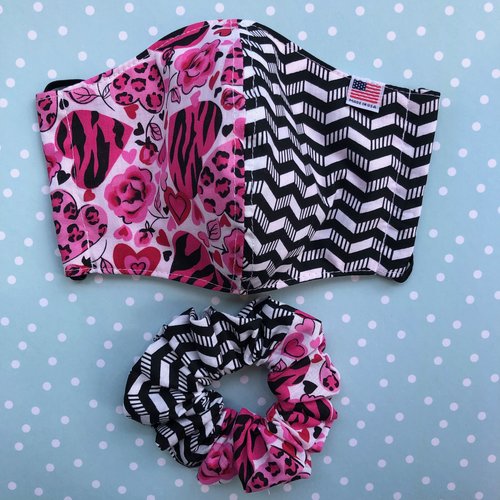 Busy Mushroom Two-Tone Mask & Scrunchie Set - Multiple Prints Busy Mushroom Two-Tone Mask & Scrunchie Set - Multiple Prints