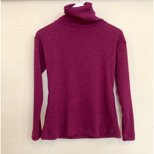 Sarah Bibb Tasha Turtleneck - Rasp Sarah Bibb Tasha Turtleneck - Rasp