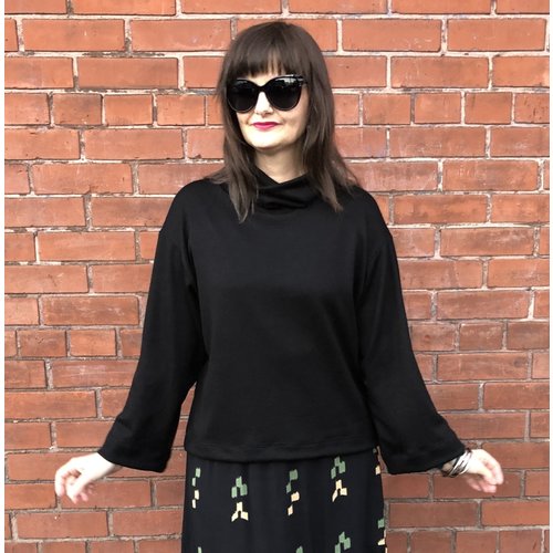 Sarah Bibb Lumi Cowl - Black Sarah Bibb Lumi Cowl - Black