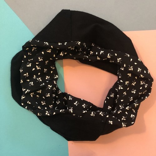 Sarah Bibb Single Loop Infinity Scarf -Breeze/Cozy Black Sarah Bibb Single Loop Infinity Scarf -Breeze/Cozy Black