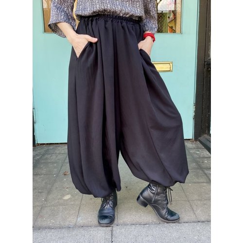 Sarah Bibb Allegra Pant - Black Sarah Bibb Allegra Pant - Black