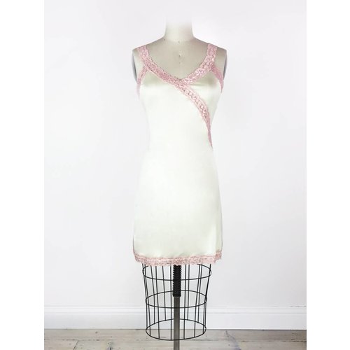 Sarah Bibb Ava Slip by Sarah Bibb - Ivory/Lavender Sarah Bibb Ava Slip by Sarah Bibb - Ivory/Lavender