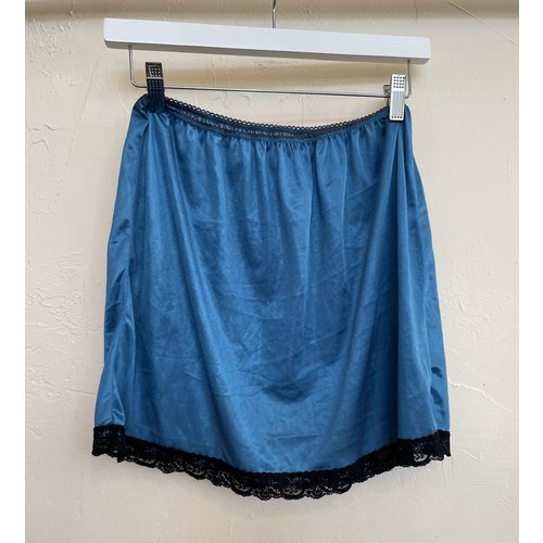 Sarah Bibb Hand Dyed Limited Edition Mary Beth Half Slip -Marine Sarah Bibb Hand Dyed Limited Edition Mary Beth Half Slip -Marine