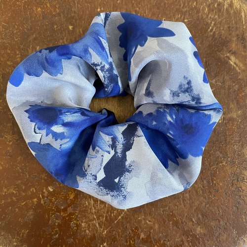 Sarah Bibb Scrunchie - Crete Sarah Bibb Scrunchie - Crete
