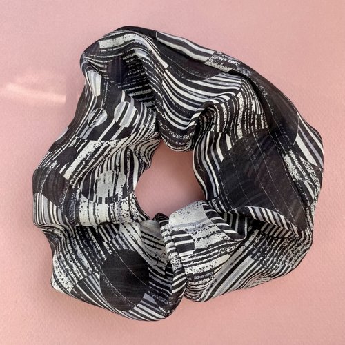 Sarah Bibb Scrunchie -Europa Sarah Bibb Scrunchie -Europa