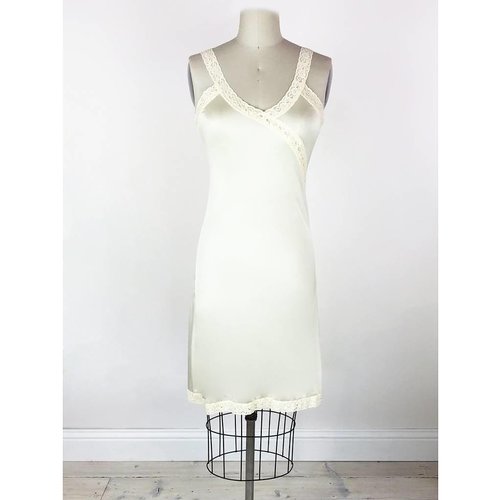 Sarah Bibb Ava Slip (Long) by Sarah Bibb - Ivory Sarah Bibb Ava Slip (Long) by Sarah Bibb - Ivory