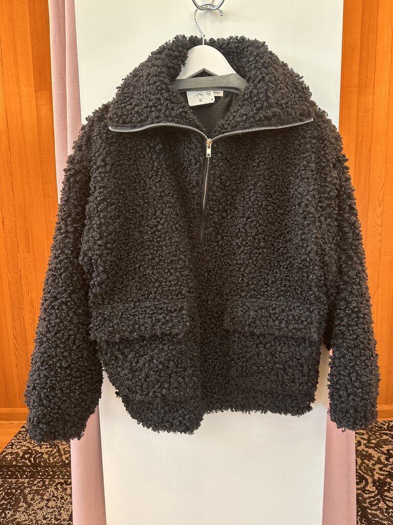 Aaron Teddy  Pullover - Black