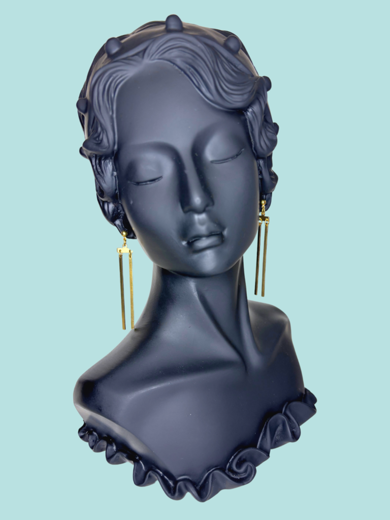 brass and sand Legi Earring - Brass