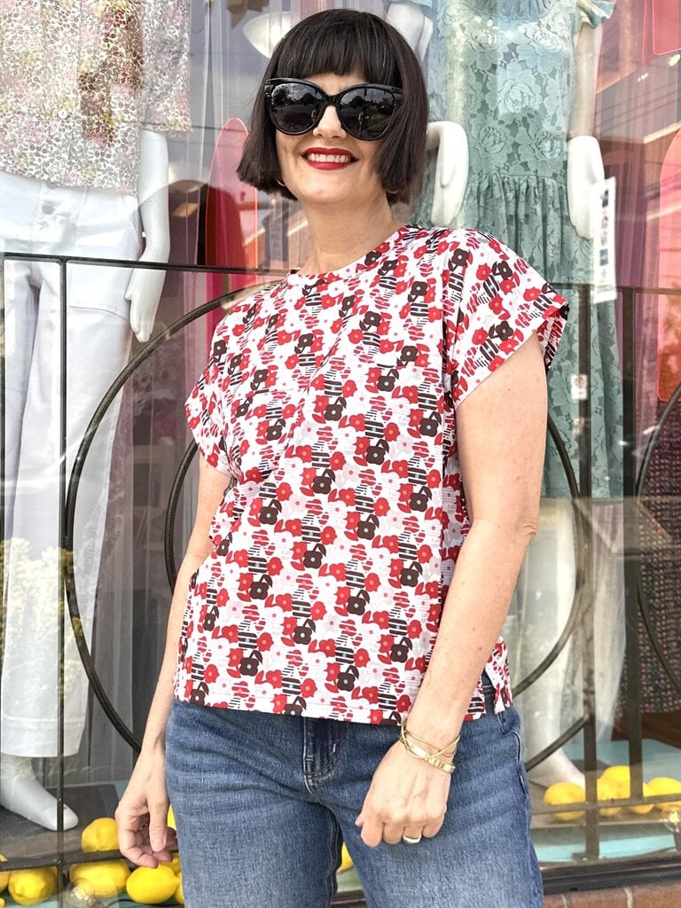 Sarah Bibb Lang Top - Moda Red