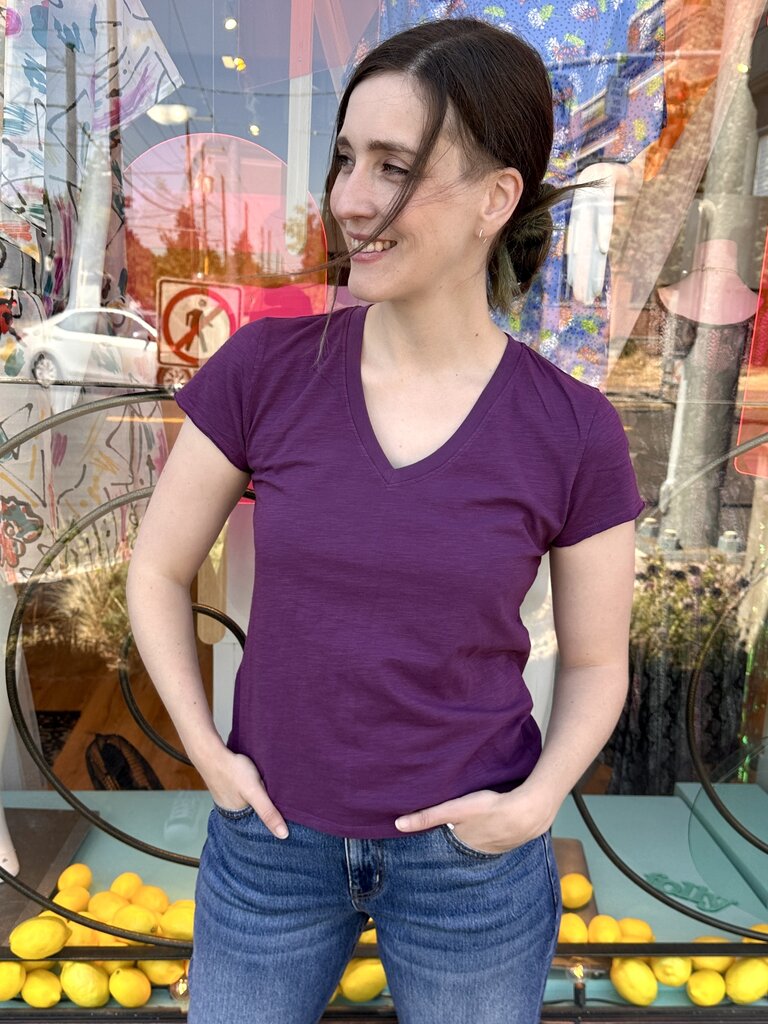 Becool Classic V Tee - Eggplant