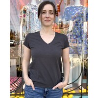 Classic V Tee - Charcoal