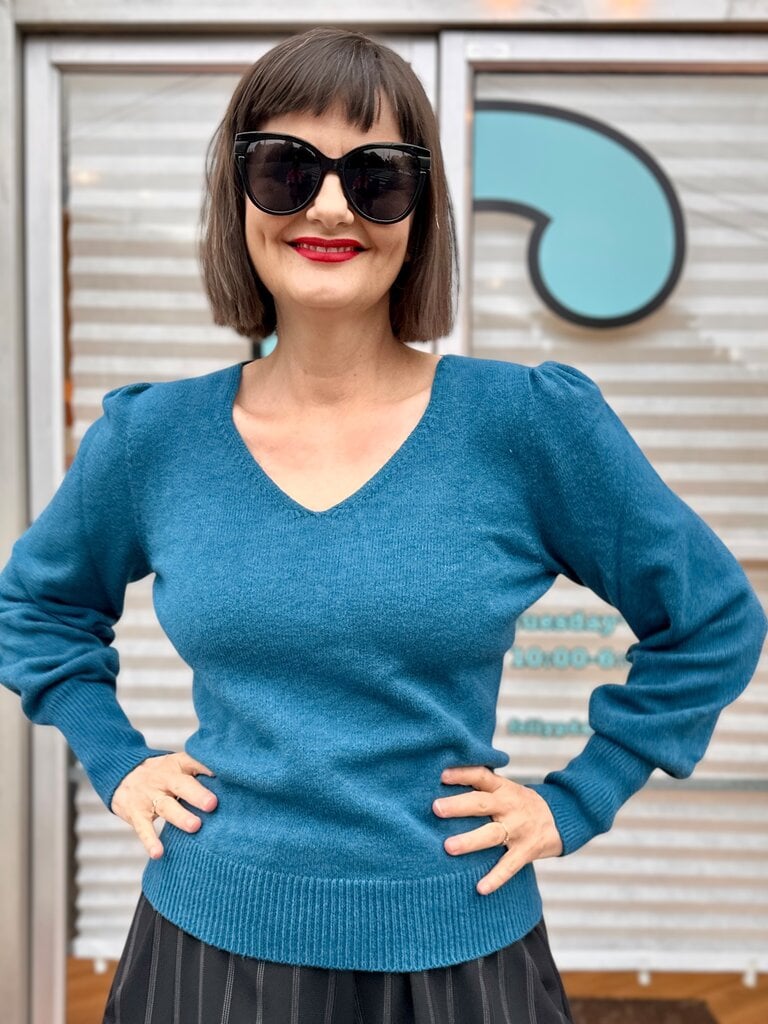 Astrid Joji V Sweater - Teal