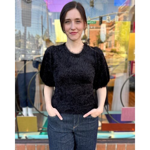 Cameo Chaka Sweater - Black
