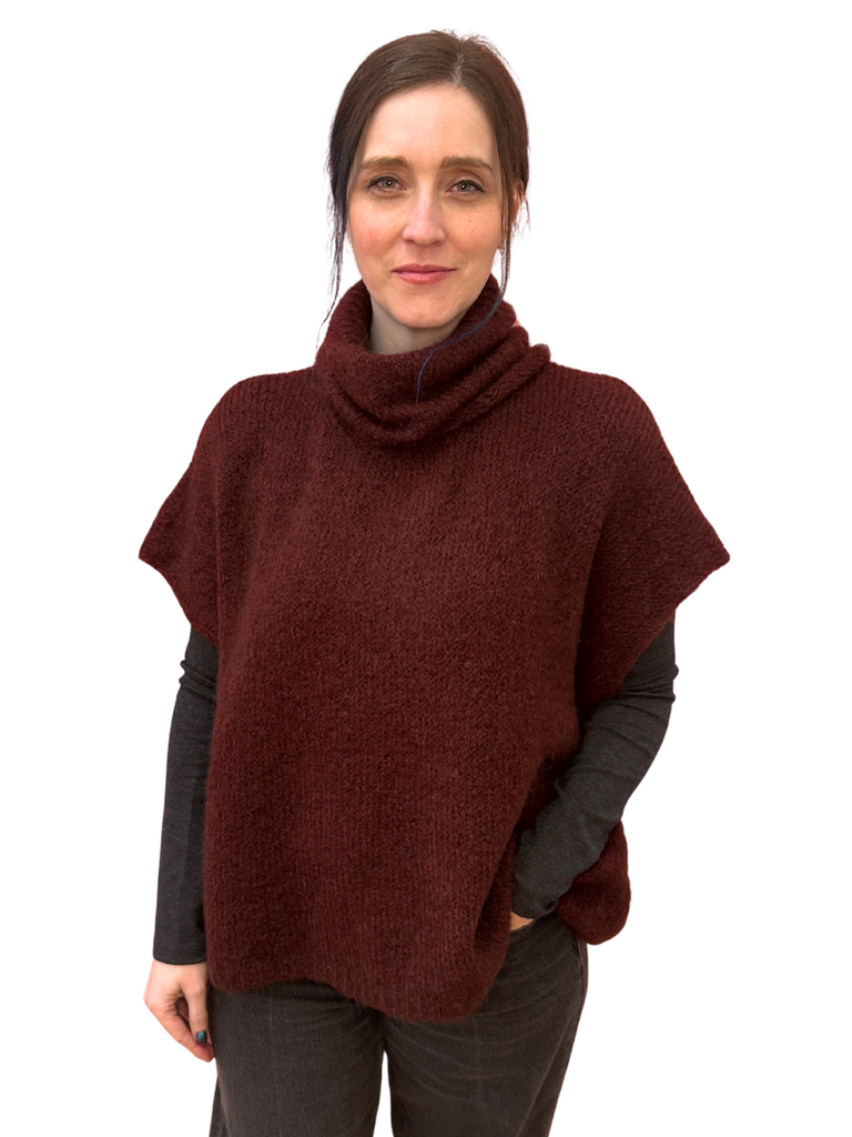 Milio Milano Gisele Cowl - Wine