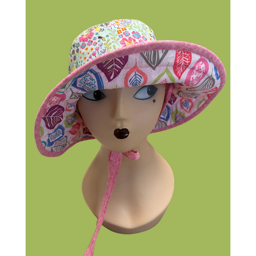 Busy Mushroom Reversible Sun Hat - Kit Flower/MCM Leaf