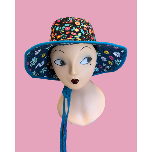 Busy Mushroom Reversible Sun Hat - Birdz/Flowerz