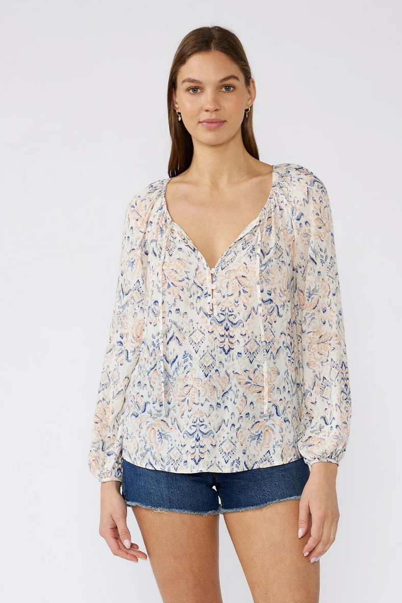 Love Stitch RAGLAN SLV BLOUSE  15200W-SKN-QC