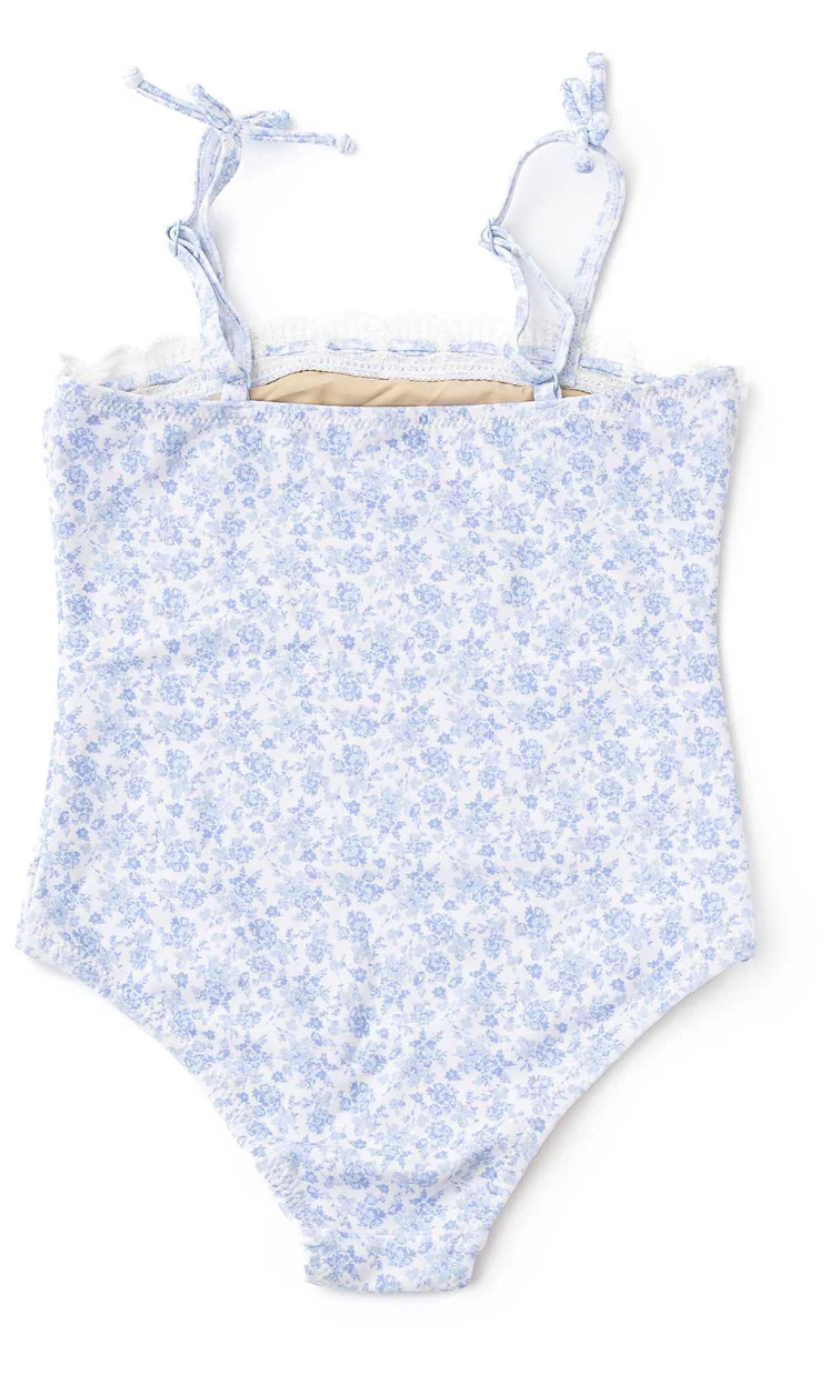 Shade Critters 1pc - crochet trim - coastal garden