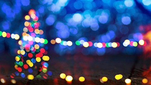 'Tis the Season for Gift Giving