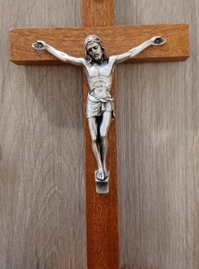 8" Standing Wood Crucifix w/Pewter Corpus