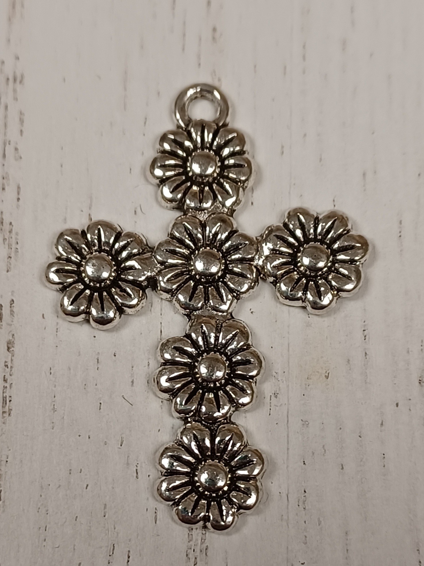 Margarita Flower Cross Pendant