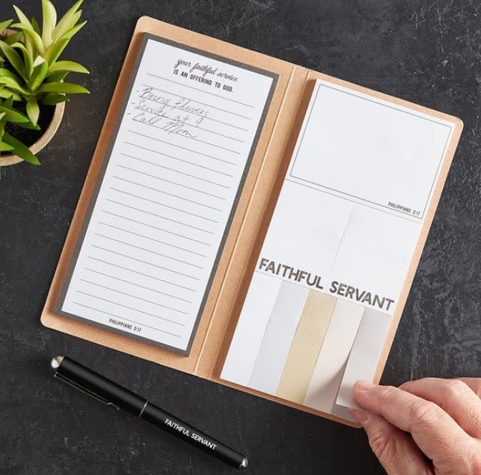 Faithful Servant Stationary Set