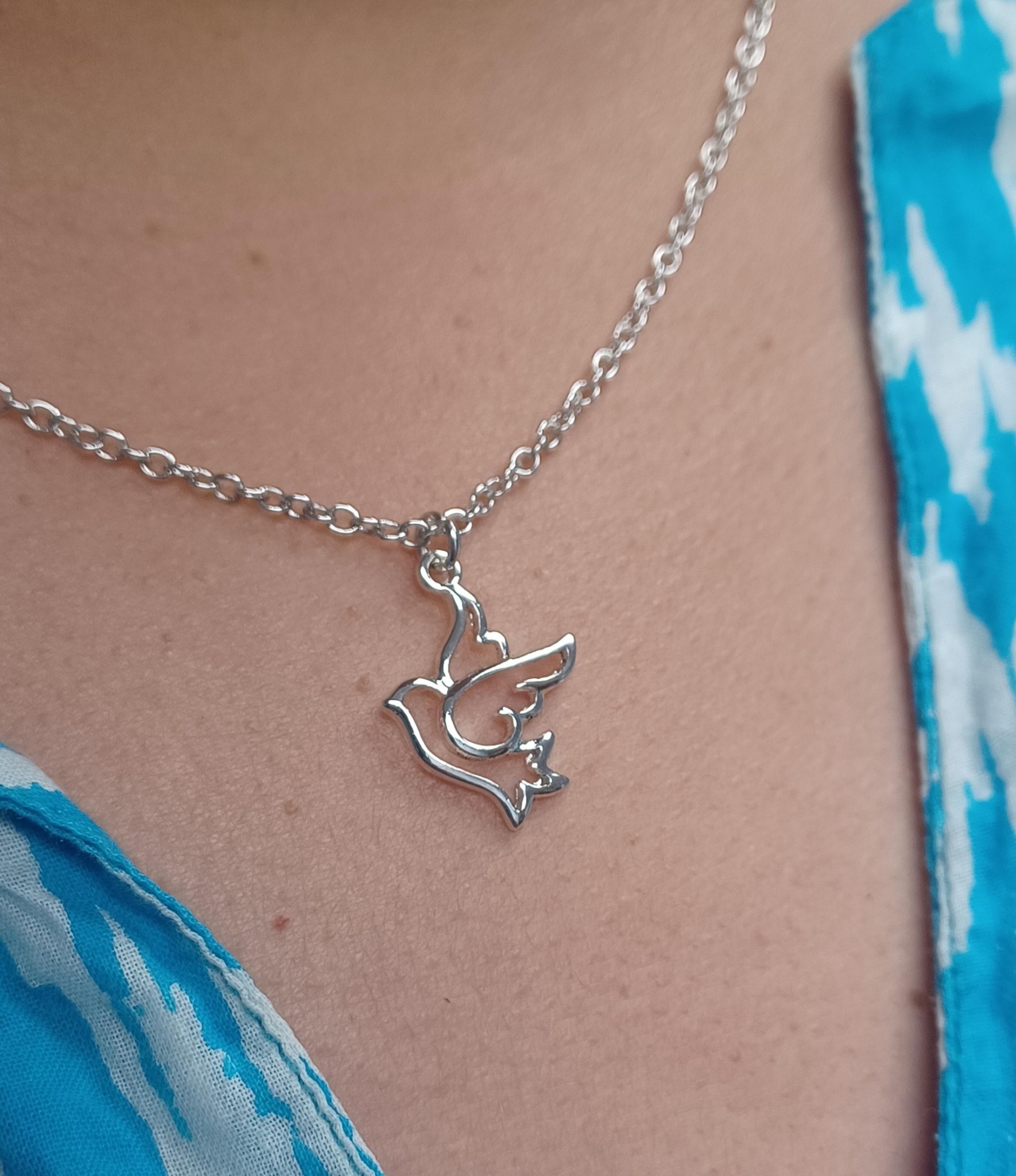 Dove Pendant w/Chain