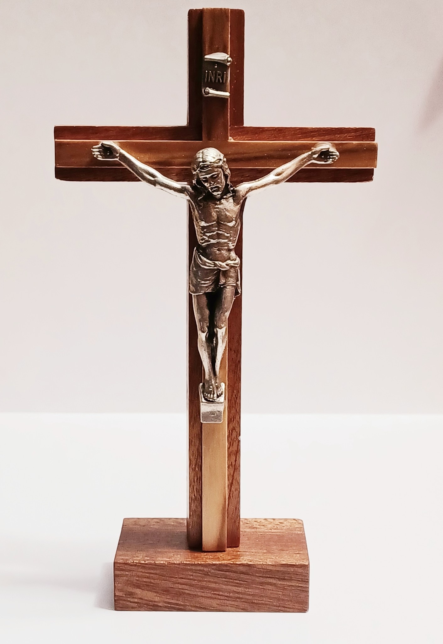 6.5" Standing Crucifix w/Inlay