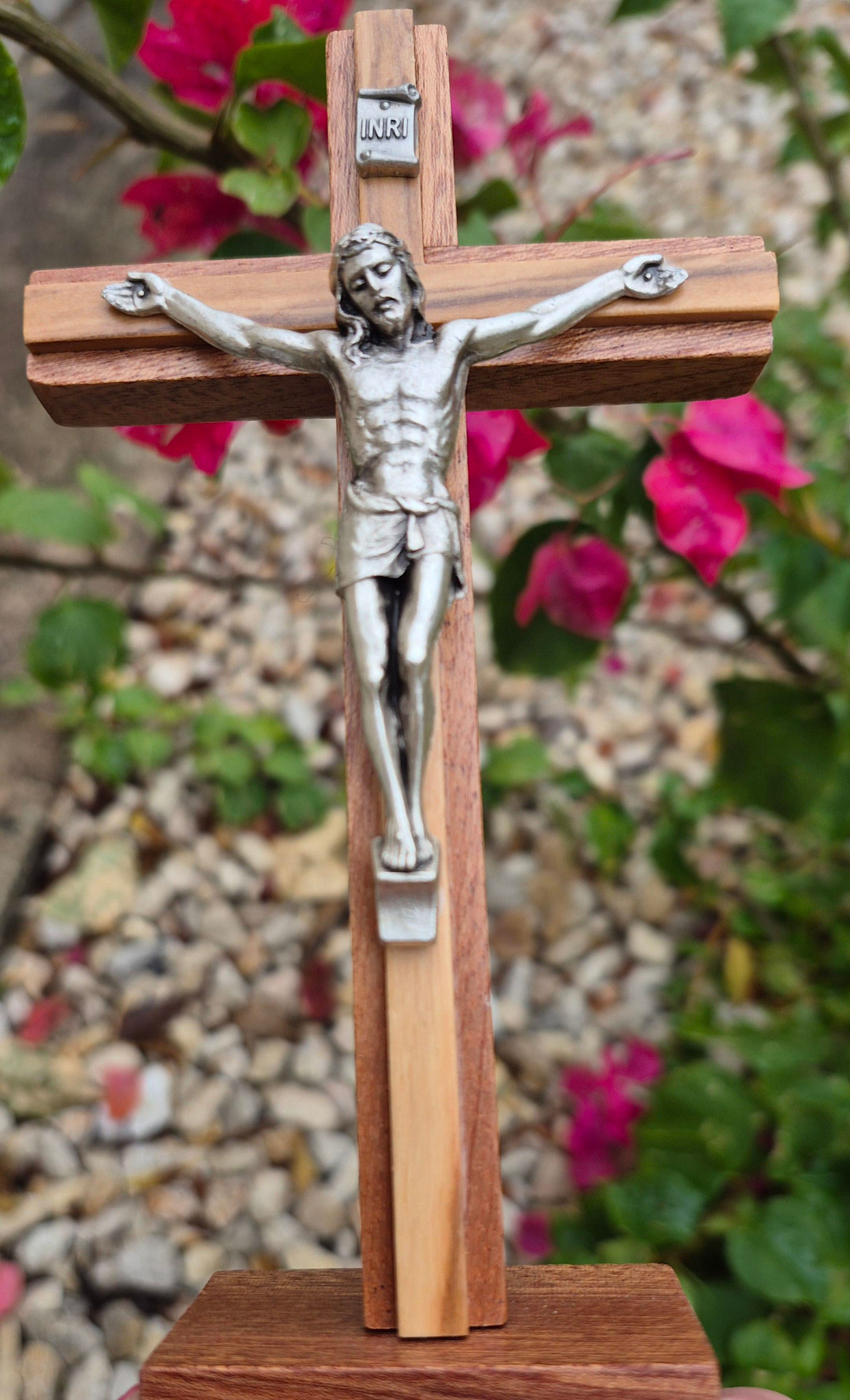 5.5" Standing Olivewood Crucifix