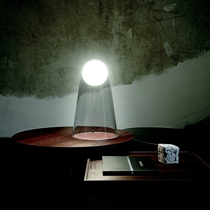 Satellight Table