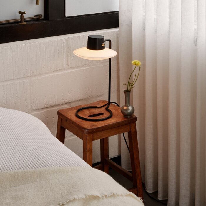 AJ Oxford Table Lamp