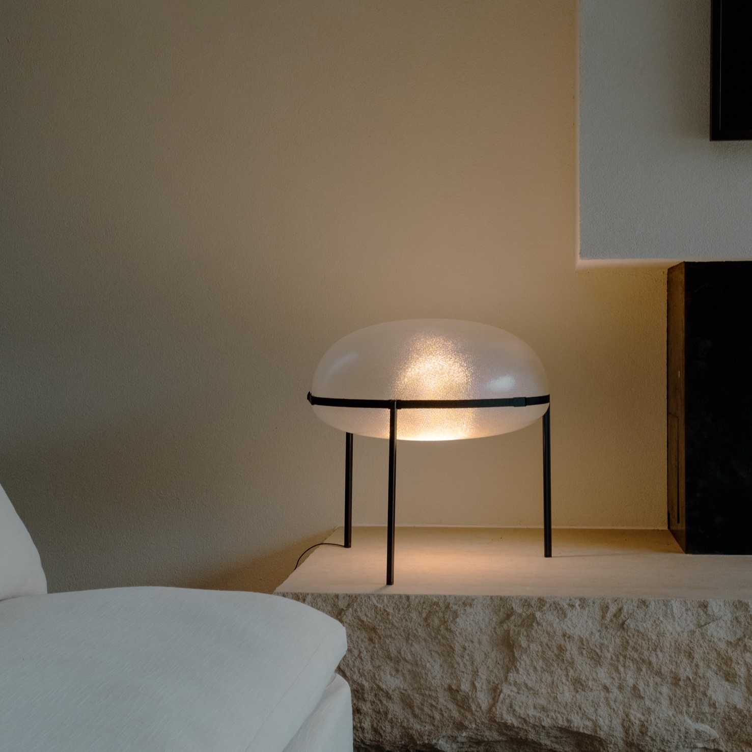 Iris Lampe sur Pied