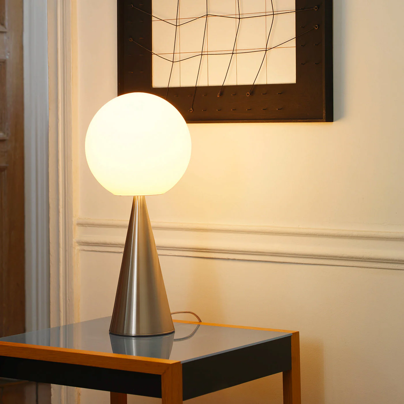 Bilia Table Lamp, Nickel/White Fontana Arte
