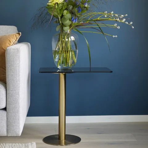 Flash Table
