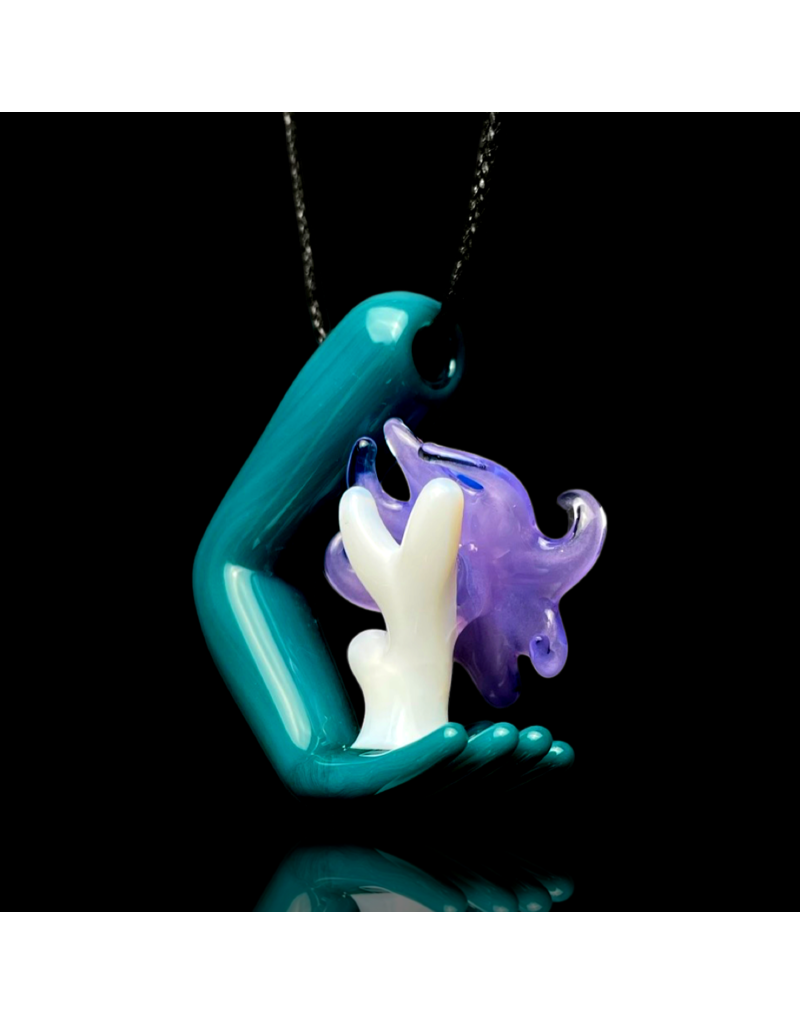 MaRCh MaDNe$$ DAY11 Grasping the Octopus Pendant Liz Wright x GPS