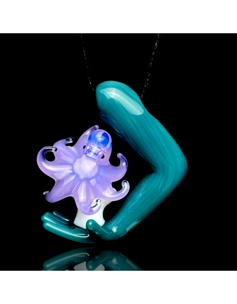 MaRCh MaDNe$$ DAY11 Grasping the Octopus Pendant Liz Wright x GPS