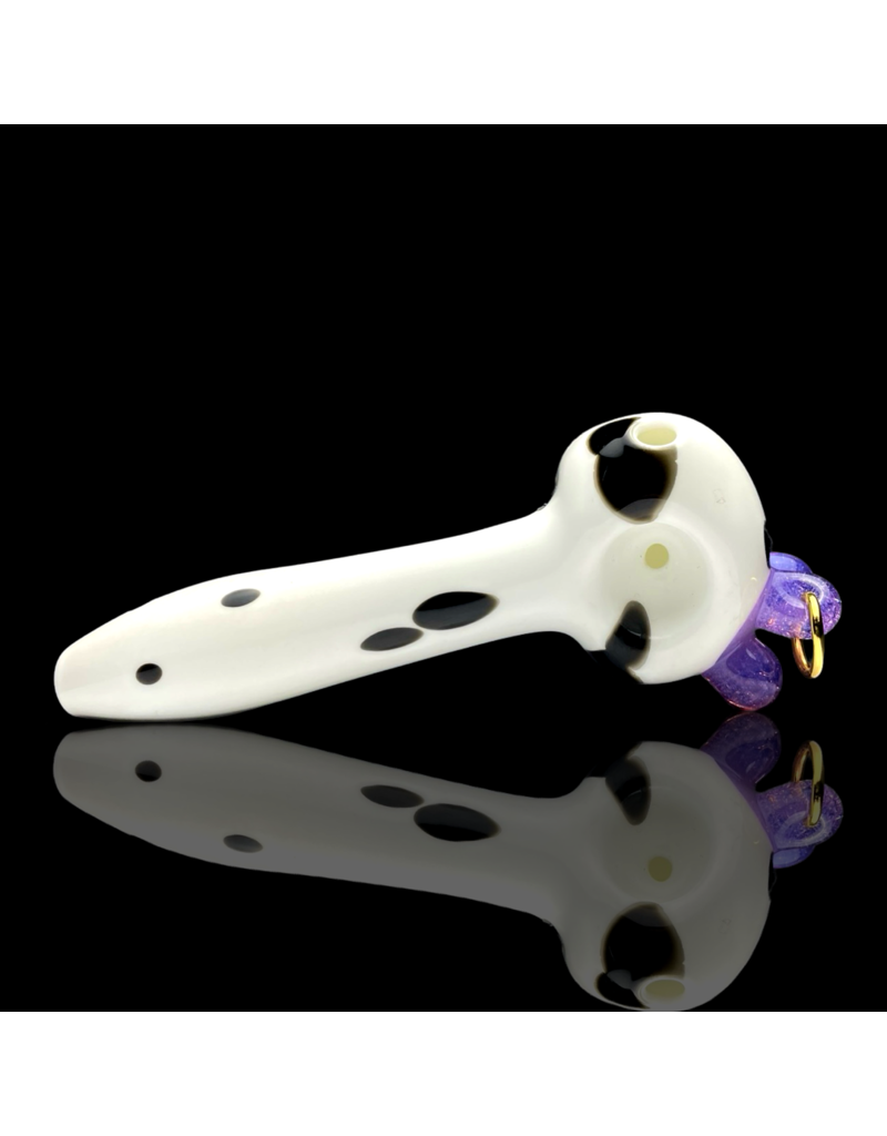 Travy Buddy Pierced Utter Cow Pipe B