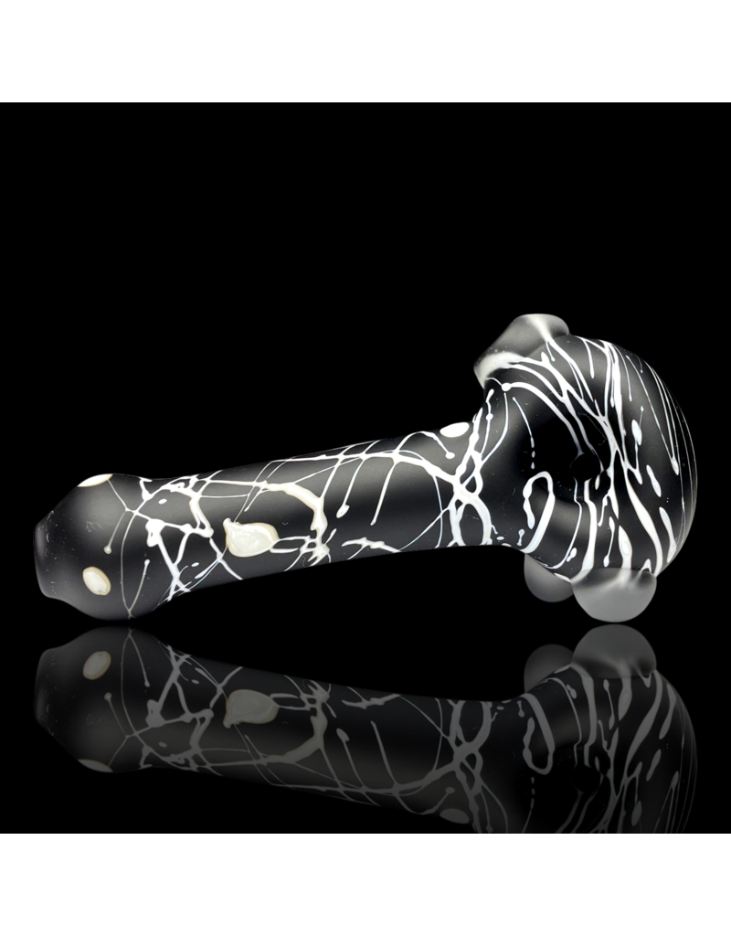 Koy Glass Koy SB Black Splatter Pipe