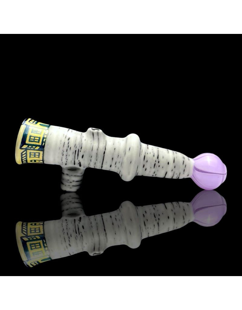Witch DR 5.29 E Cals x Engelmann Carved Birch Chillum
