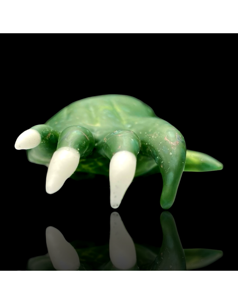 Mrs Claws SB Croc Claw Pipe B