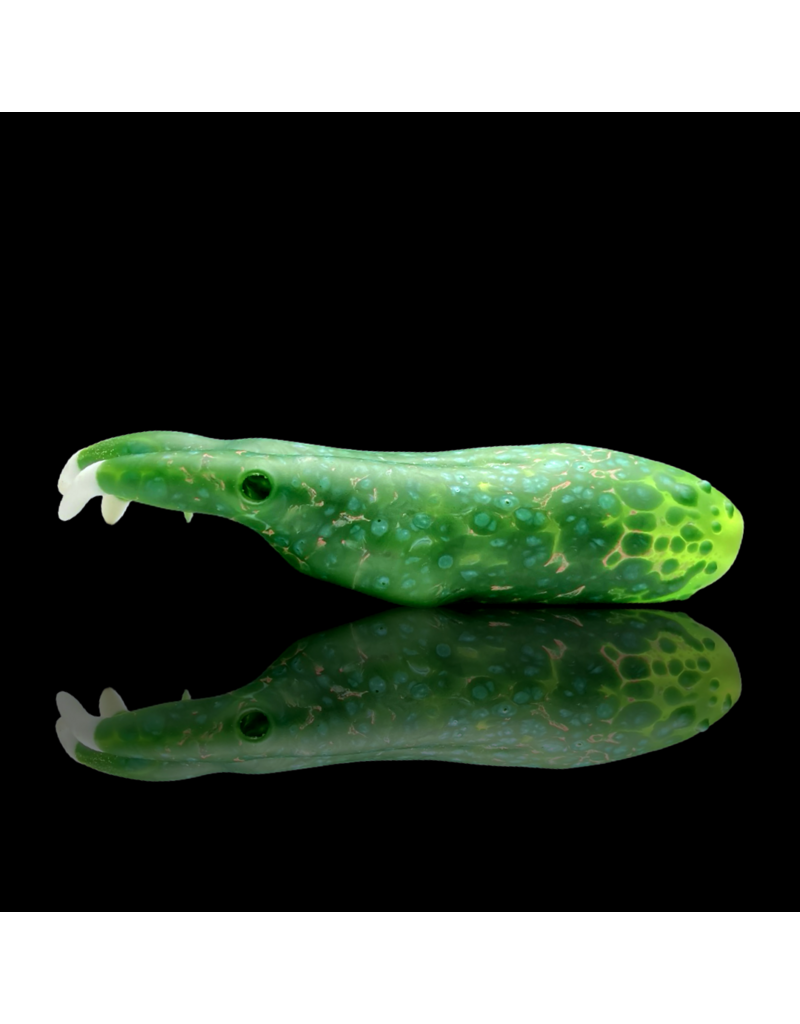 Mrs Claws SB Croc Claw Pipe A