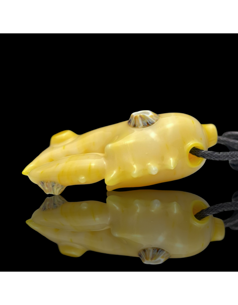 Mrs Claws x Englemann Canary Birch Claw Pendant