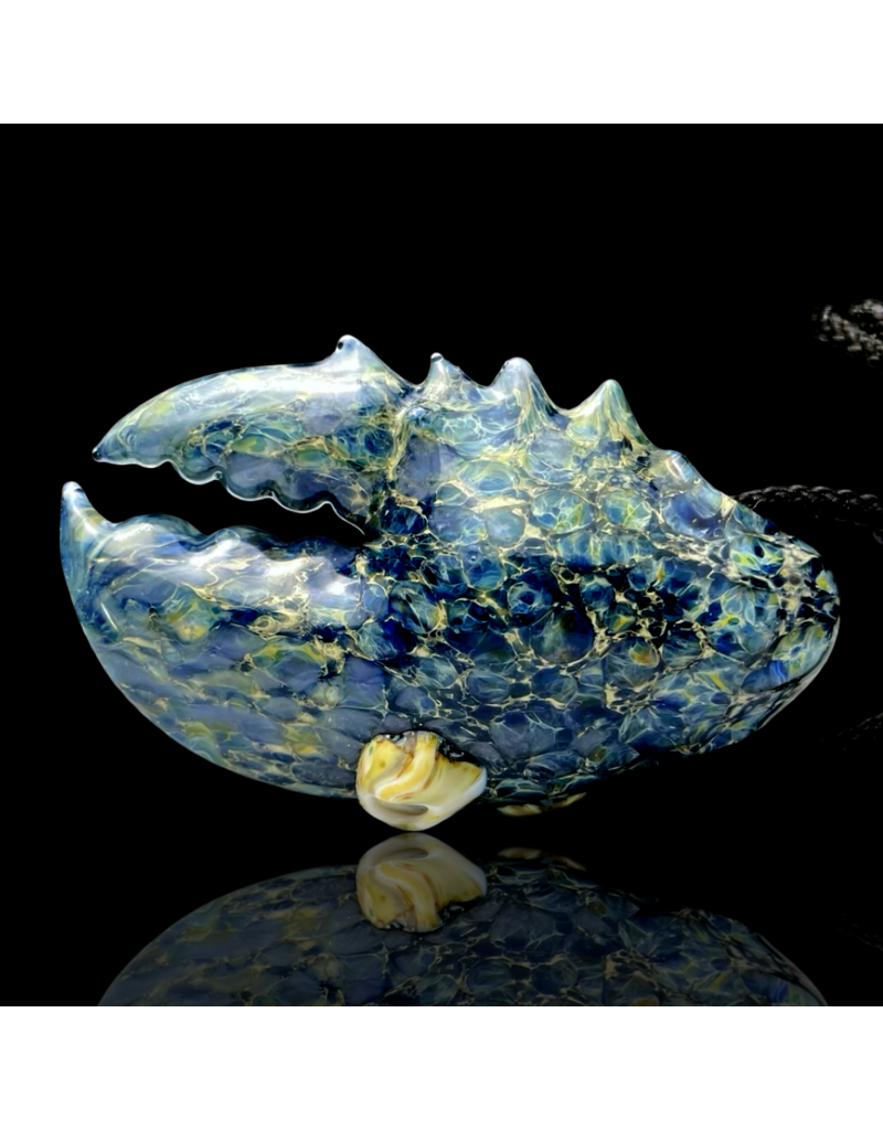 Mrs Claws Blue Barnacle Claw Pendant
