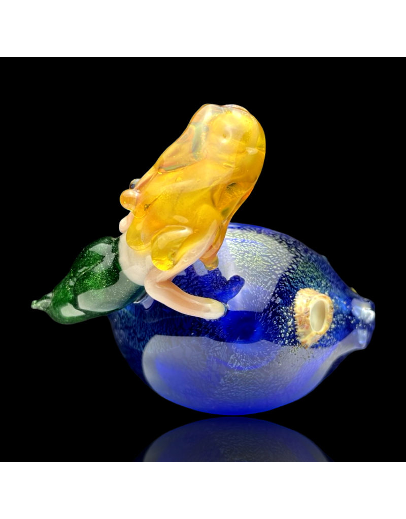 Mrs Claws x Tammy Baller Dichro Mermaid Claw Pipe