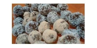 Boules d'énergie chocolatées aux superaliments: bienfaits et recettes