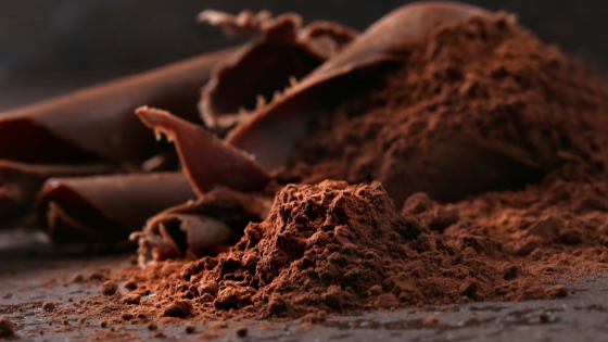 Le cacao, ami ou ennemi ? Démystifier l’univers du chocolat